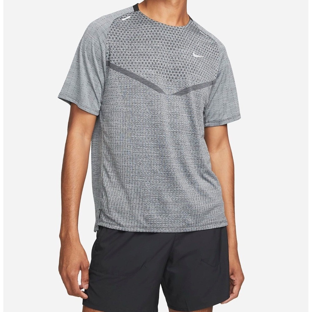 NIKE Dri-Fit ADV Techknit Ultra Running Shirt Gray Men's S *NEW* DM4753-084‎ $80